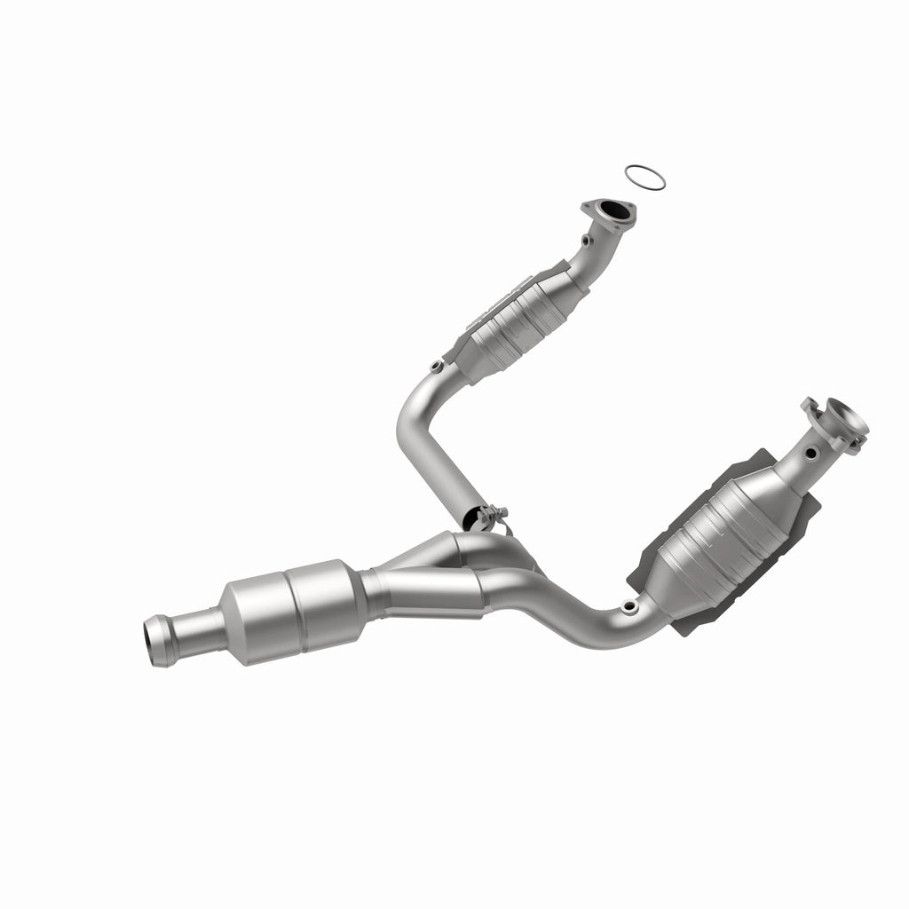 MagnaFlow Exhaust Products 51578 OEM Grade Direct-Fit Catalytic Converter for Select Cadillac Escalade, Chevrolet Avalanche, Chevrolet Silverado 1500, Chevrolet Suburban 1500, Chevrolet Tahoe, GMC Sierra 1500, GMC Yukon, GMC Yukon XL