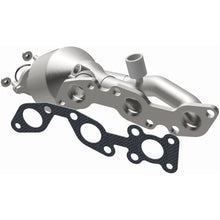 Load image into Gallery viewer, MagnaFlow Exhaust Products 447193 California CARB Manifold Catalytic Converter for Select Nissan Frontier