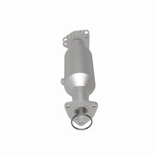 Load image into Gallery viewer, MagnaFlow Exhaust Products 4451402 California CARB Direct-Fit Catalytic Converter for Select Honda Odyssey