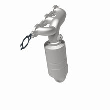 Load image into Gallery viewer, MagnaFlow Exhaust Products 51394 OEM Grade Manifold Catalytic Converter for Select Chrysler Pacifica, Chrysler Sebring, Chrysler Town &amp; Country, Dodge Avenger, Dodge Grand Caravan, Dodge Journey, Volkswagen Routan