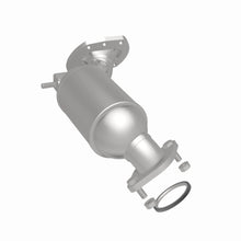 Load image into Gallery viewer, MagnaFlow Exhaust Products 22-009 OEM Grade Manifold Catalytic Converter for Select Lexus RX350, Lexus RX350L, Toyota Highlander, Toyota Sienna
