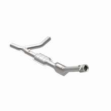 Load image into Gallery viewer, MagnaFlow Exhaust Products 458002 California CARB Direct-Fit Catalytic Converter for Select Ford E-150, Ford E-150 Club Wagon, Ford E-250