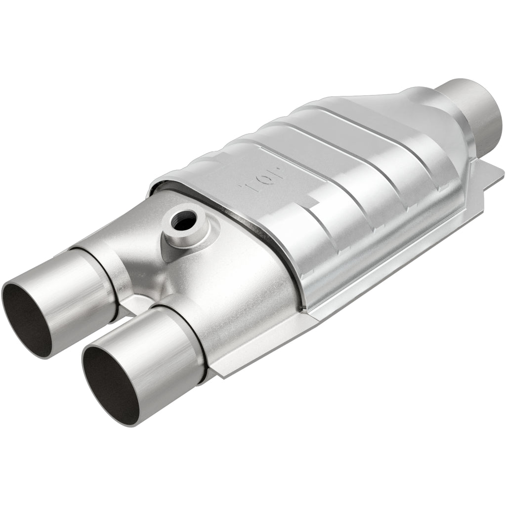MagnaFlow Exhaust Products 4451337 California CARB Universal Catalytic Converter for Select Chevrolet Express 1500, Chevrolet Express 2500, Dodge B1500, Dodge B2500, Dodge B3500, Dodge Ram 1500, Dodge Ram Van, Dodge Ram 2500, Dodge Ram Van, Dodge Ram