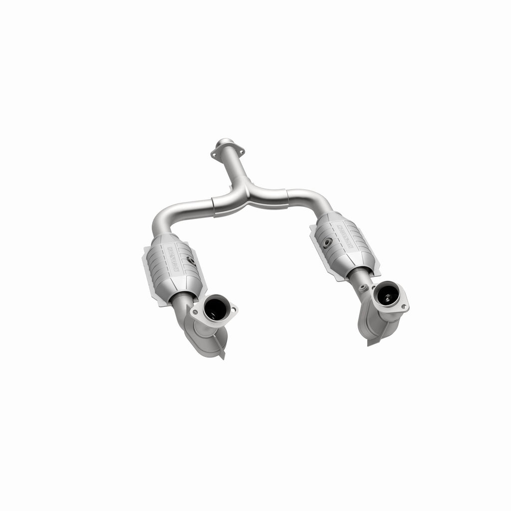 MagnaFlow Exhaust Products 444063 California CARB Direct-Fit Catalytic Converter for Select Ford Mustang