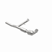 Load image into Gallery viewer, MagnaFlow Exhaust Products 5582706 California CARB Direct-Fit Catalytic Converter for Select Ford F-150