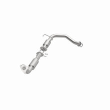 Load image into Gallery viewer, MagnaFlow Exhaust Products 5582559 California CARB Direct-Fit Catalytic Converter for Select Toyota Sequoia