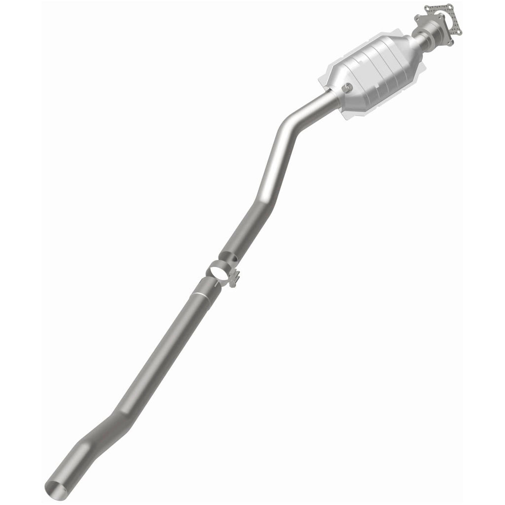 MagnaFlow Exhaust Products 51155 OEM Grade Direct-Fit Catalytic Converter for Select Chrysler Grand Voyager, Chrysler Town & Country, Chrysler Voyager, Dodge Caravan, Dodge Grand Caravan