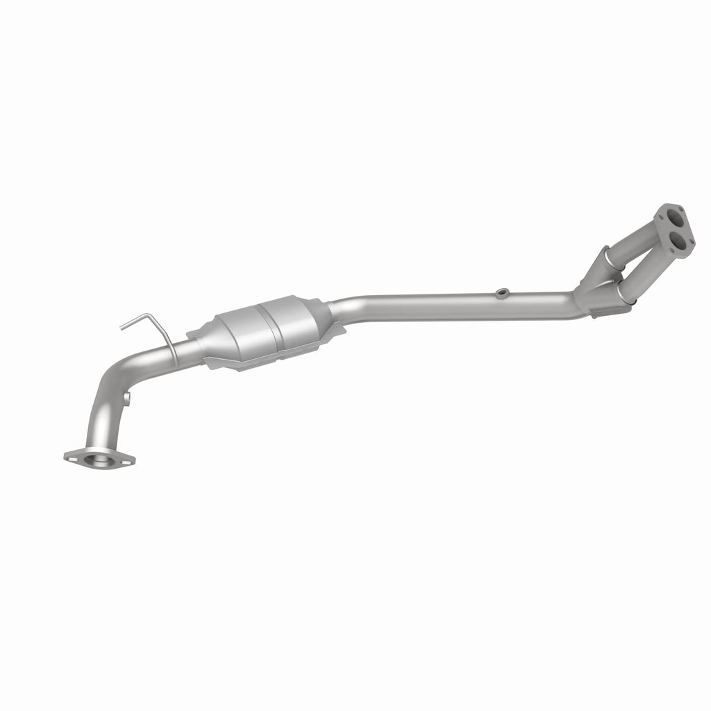 MagnaFlow Exhaust Products 49004 OEM Grade Direct-Fit Catalytic Converter for Select Isuzu Rodeo, Isuzu Rodeo Sport