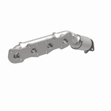 Load image into Gallery viewer, MagnaFlow Exhaust Products 22-093 OEM Grade Manifold Catalytic Converter for Select Hyundai Equus, Hyundai Genesis, Kia K900