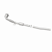 Load image into Gallery viewer, MagnaFlow Exhaust Products 52281 OEM Grade Direct-Fit Catalytic Converter for Select Volkswagen Beetle, Volkswagen CC, Volkswagen Jetta, Volkswagen Passat