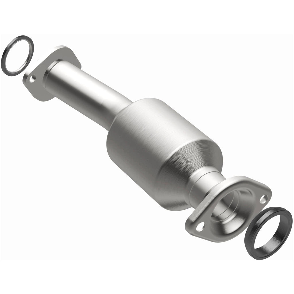 MagnaFlow Exhaust Products 52557 OEM Grade Direct-Fit Catalytic Converter for Select Toyota Sienna