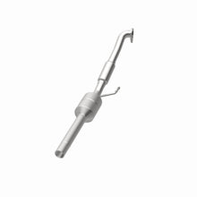 Load image into Gallery viewer, MagnaFlow Exhaust Products 52426 OEM Grade Direct-Fit Catalytic Converter for Select Volkswagen Beetle, Volkswagen Golf, Volkswagen Jetta