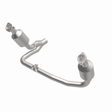 Load image into Gallery viewer, MagnaFlow Exhaust Products 4551026 California CARB Direct-Fit Catalytic Converter for Select Dodge Dakota