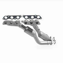 Load image into Gallery viewer, MagnaFlow Exhaust Products 452843 California CARB Manifold Catalytic Converter for Select Lexus GS300, Lexus IS300