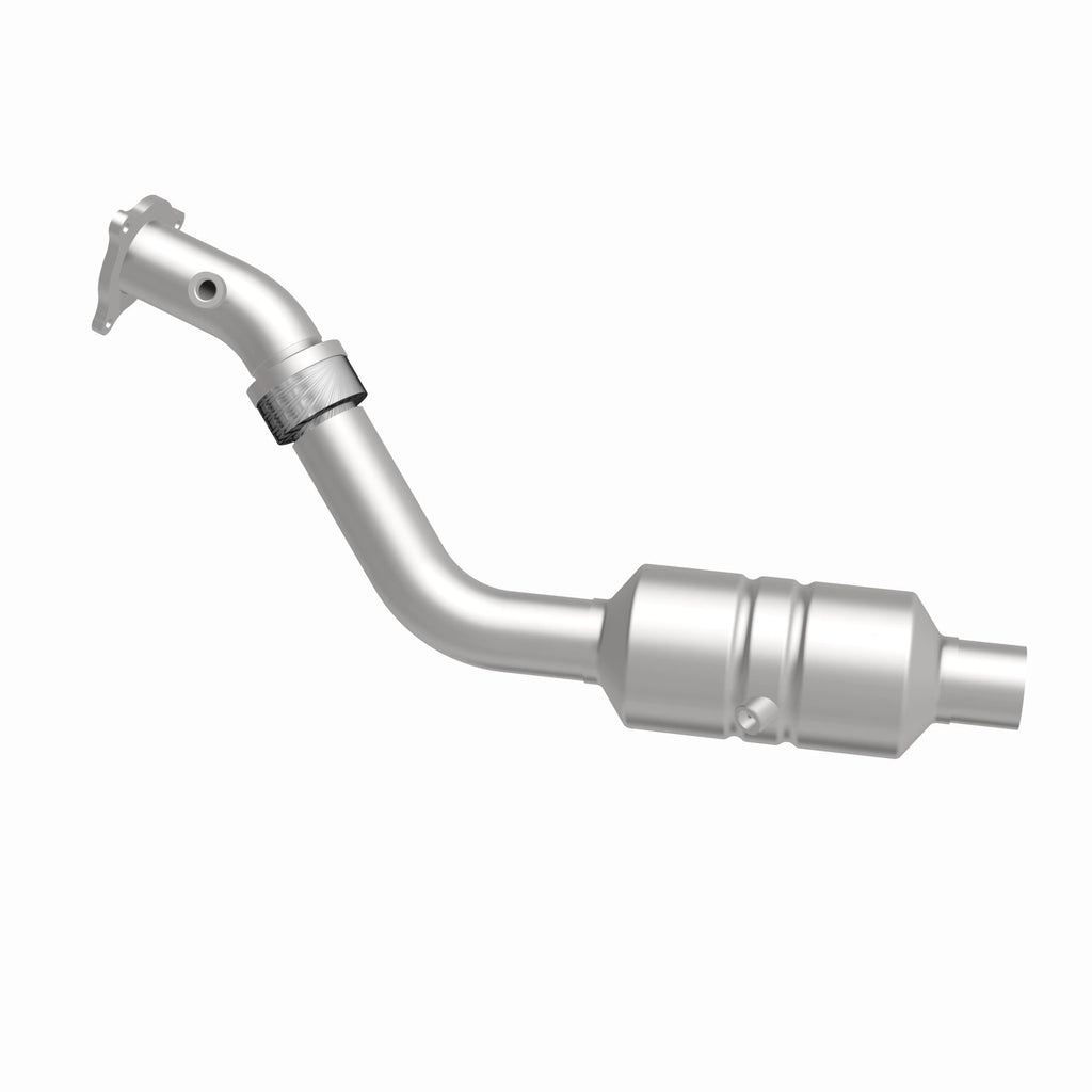 MagnaFlow Exhaust Products 49526 OEM Grade Direct-Fit Catalytic Converter for Select Chrysler Pacifica