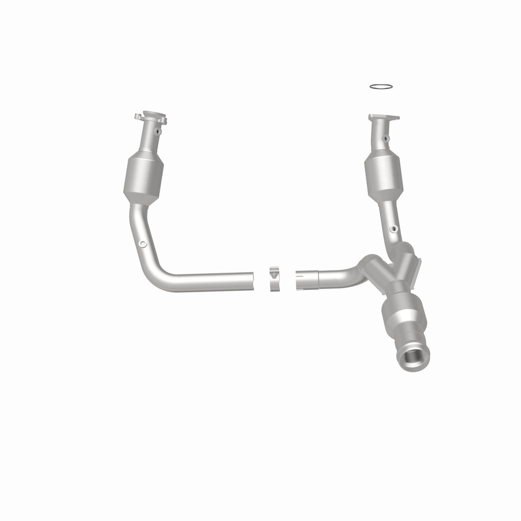 MagnaFlow Exhaust Products 5582617 California CARB Direct-Fit Catalytic Converter for Select Cadillac Escalade, Cadillac Escalade ESV, Chevrolet Silverado 1500, GMC Sierra 1500, GMC Yukon, GMC Yukon XL