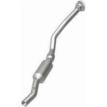 Load image into Gallery viewer, MagnaFlow Exhaust Products 4481658 California CARB Direct-Fit Catalytic Converter for Select Audi A4, Audi A4 Quattro, Volkswagen Passat