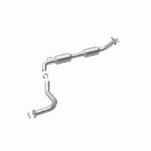 Load image into Gallery viewer, MagnaFlow Exhaust Products 5582935 California CARB Direct-Fit Catalytic Converter for Select Toyota Tundra