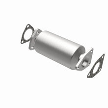 Load image into Gallery viewer, MagnaFlow Exhaust Products 22633 Standard Grade Direct-Fit Catalytic Converter for Select Honda Accord, Honda Prelude