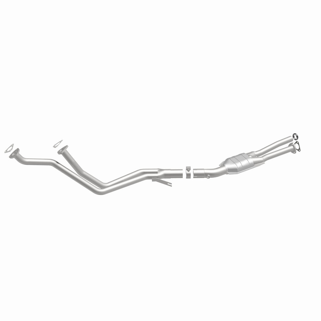 MagnaFlow Exhaust Products 23556 Standard Grade Direct-Fit Catalytic Converter for Select BMW 535i, BMW 635CSi