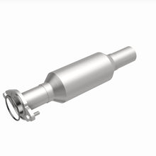 Load image into Gallery viewer, MagnaFlow Exhaust Products 5571999 California CARB Direct-Fit Catalytic Converter for Select Ford Fusion, Mercury Milan