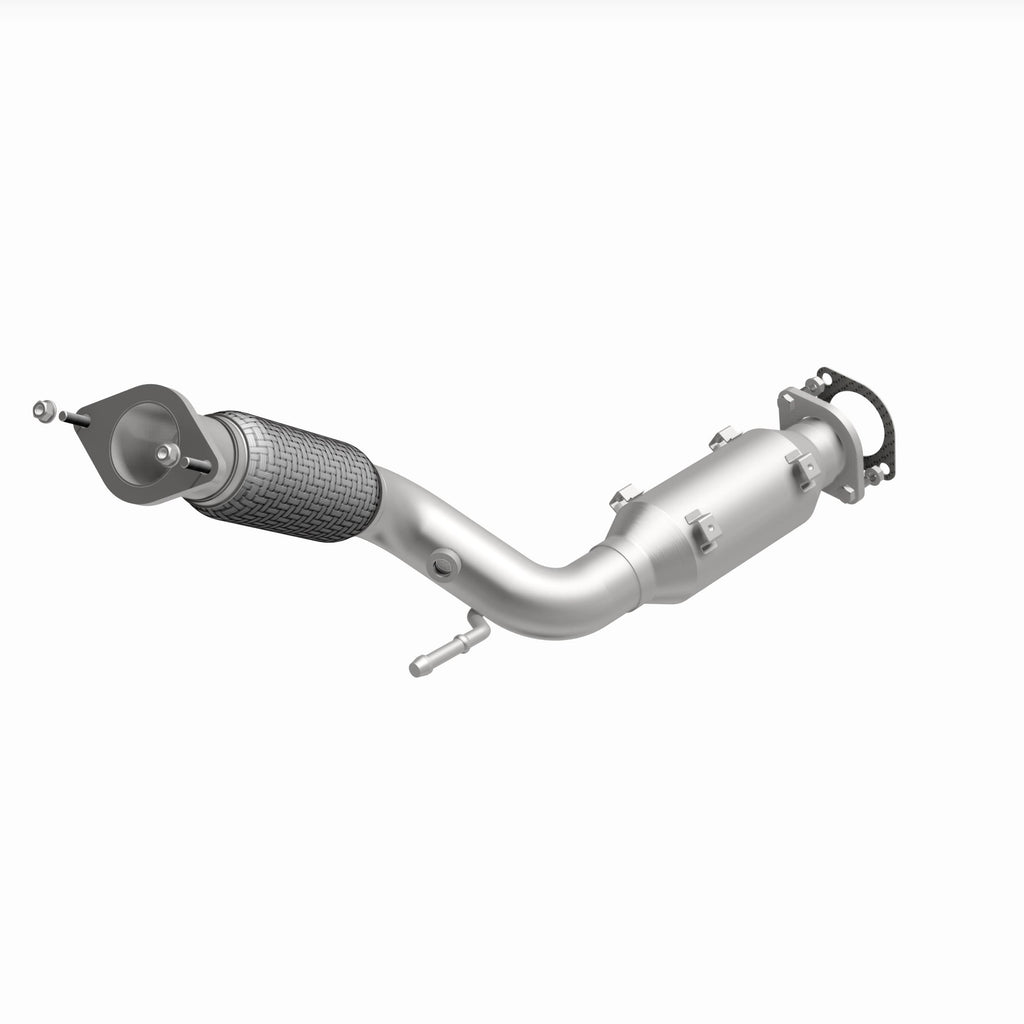 MagnaFlow Exhaust Products 280396 OEM Grade Direct-Fit Catalytic Converter for Select Nissan Rogue Sport