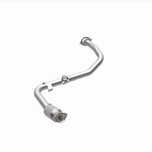 Load image into Gallery viewer, MagnaFlow Exhaust Products 4651719 California CARB Direct-Fit Catalytic Converter for Select Land Rover LR3, Land Rover Range Rover Sport