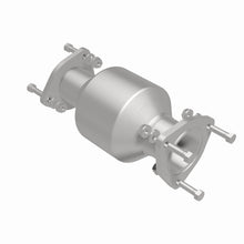 Load image into Gallery viewer, MagnaFlow Exhaust Products 5592184 California CARB Direct-Fit Catalytic Converter for Select Honda Odyssey, Honda Pilot, Honda Ridgeline