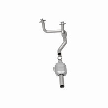Load image into Gallery viewer, MagnaFlow Exhaust Products 93314 Standard Grade Direct-Fit Catalytic Converter for Select Ford E-150 Econoline, Ford E-150 Econoline Club Wagon, Ford E-250 Econoline