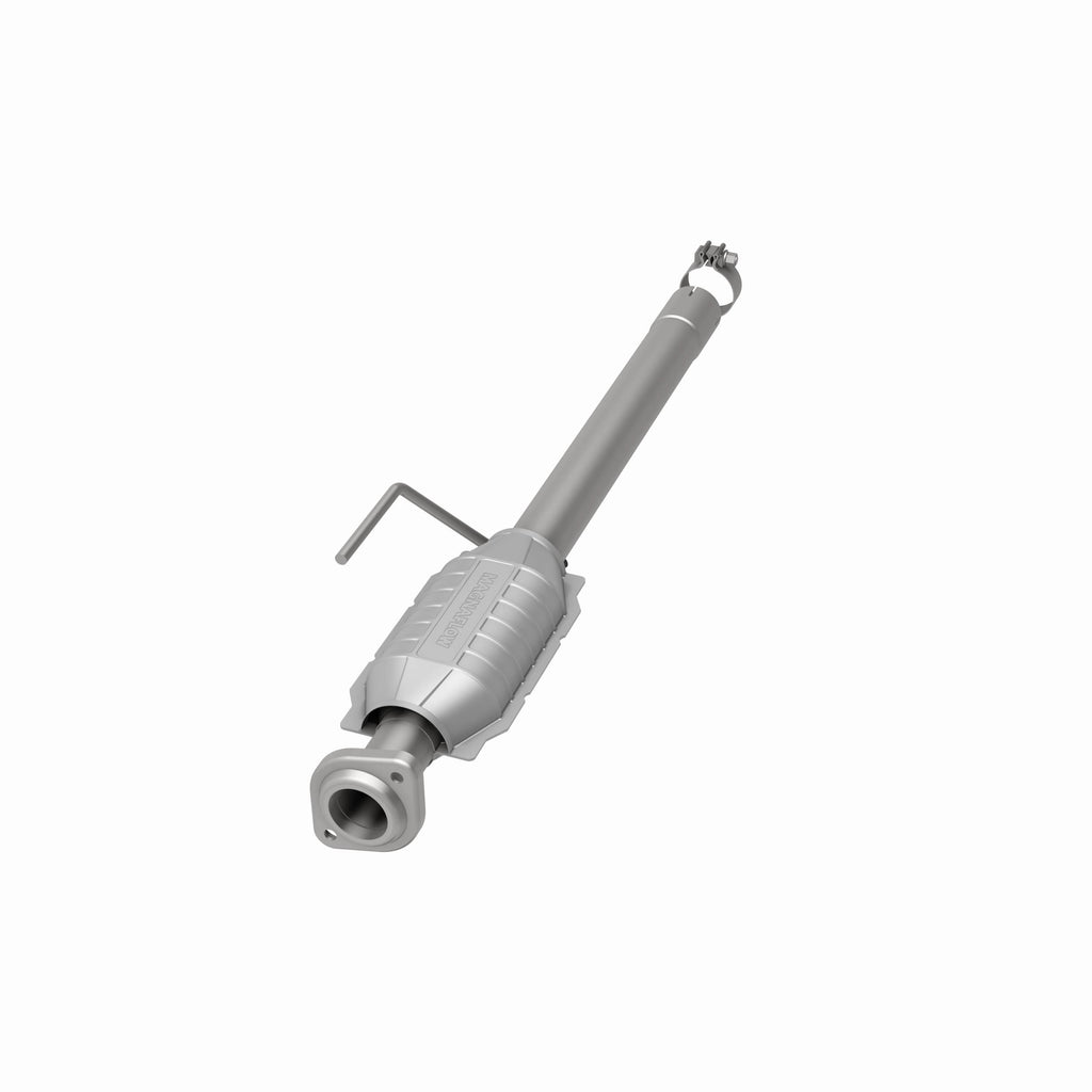 MagnaFlow Exhaust Products 49000 OEM Grade Direct-Fit Catalytic Converter for Select Jeep Wrangler