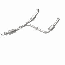 Load image into Gallery viewer, MagnaFlow Exhaust Products 5481108 California CARB Direct-Fit Catalytic Converter for Select Ford Explorer, Mercury Mountaineer