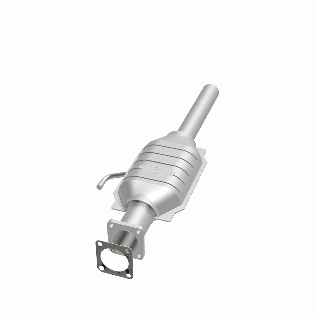 MagnaFlow Exhaust Products 23225 Standard Grade Direct-Fit Catalytic Converter for Select Jeep Wrangler
