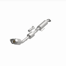 Load image into Gallery viewer, MagnaFlow Exhaust Products 6511112 California CARB Direct-Fit Catalytic Converter for Select Toyota C-HR
