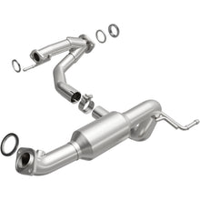 Load image into Gallery viewer, MagnaFlow Exhaust Products 52562 OEM Grade Direct-Fit Catalytic Converter for Select Toyota Tacoma