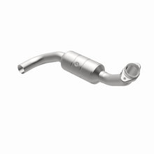 Load image into Gallery viewer, MagnaFlow Exhaust Products 5451409 California CARB Direct-Fit Catalytic Converter for Select Ford F-150