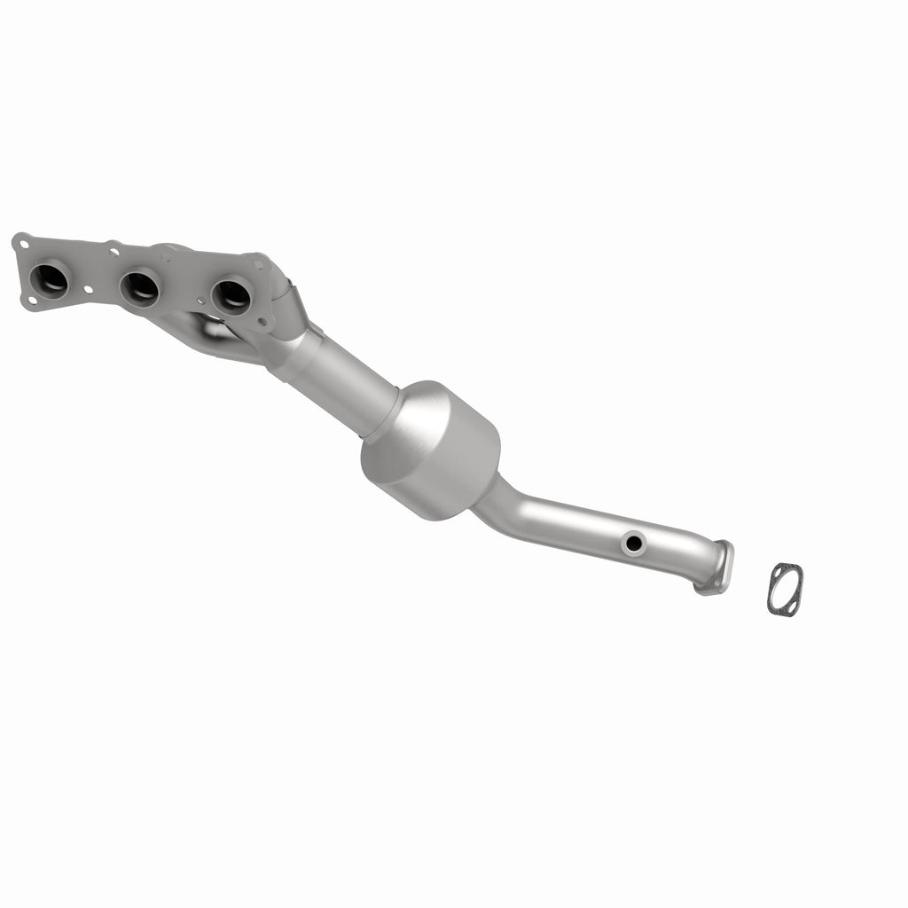 MagnaFlow Exhaust Products 49774 OEM Grade Manifold Catalytic Converter for Select BMW 525i, BMW 525xi, BMW 530i, BMW 530xi