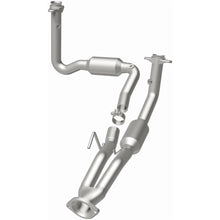 Load image into Gallery viewer, MagnaFlow Exhaust Products 5451444 California CARB Direct-Fit Catalytic Converter for Select Jeep Commander, Jeep Grand Cherokee