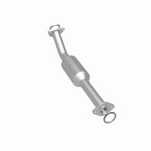 Load image into Gallery viewer, MagnaFlow Exhaust Products 4551406 California CARB Direct-Fit Catalytic Converter for Select Toyota Tundra