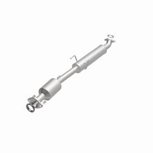 Load image into Gallery viewer, MagnaFlow Exhaust Products 5592547 California CARB Direct-Fit Catalytic Converter for Select Toyota Sienna
