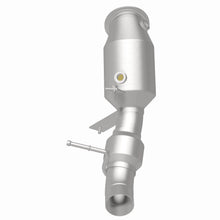 Load image into Gallery viewer, MagnaFlow Exhaust Products 52266 OEM Grade Direct-Fit Catalytic Converter for Select BMW 528i, BMW 528i xDrive, BMW X5