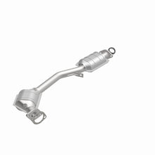 Load image into Gallery viewer, MagnaFlow Exhaust Products 444043 California CARB Direct-Fit Catalytic Converter for Select Subaru Forester, Subaru Impreza