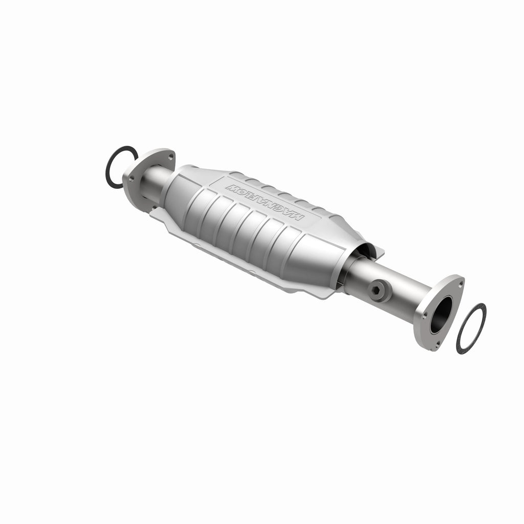 MagnaFlow Exhaust Products 23499 HM Grade Direct-Fit Catalytic Converter for Select Chevrolet Cavalier, Pontiac Sunfire