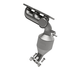 Load image into Gallery viewer, MagnaFlow Exhaust Products 51822 OEM Grade Manifold Catalytic Converter for Select Toyota Sienna