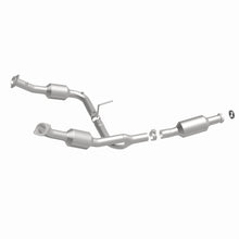 Load image into Gallery viewer, MagnaFlow Exhaust Products 5481108 California CARB Direct-Fit Catalytic Converter for Select Ford Explorer, Mercury Mountaineer