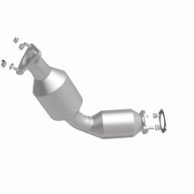 Load image into Gallery viewer, MagnaFlow Exhaust Products 5481601 California CARB Direct-Fit Catalytic Converter for Select INFINITI FX35