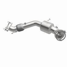 Load image into Gallery viewer, MagnaFlow Exhaust Products 280731 OEM Grade Direct-Fit Catalytic Converter for Select Land Rover Discovery Sport, Land Rover Range Rover Evoque