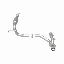 Load image into Gallery viewer, MagnaFlow Exhaust Products 52562 OEM Grade Direct-Fit Catalytic Converter for Select Toyota Tacoma