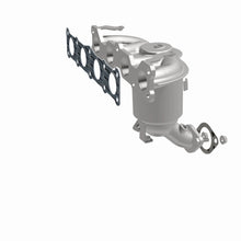 Load image into Gallery viewer, MagnaFlow Exhaust Products 52775 OEM Grade Manifold Catalytic Converter for Select Hyundai Santa Fe Sport, Kia Sorento