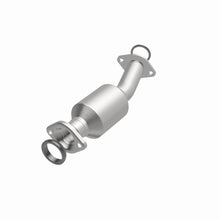 Load image into Gallery viewer, MagnaFlow Exhaust Products 52557 OEM Grade Direct-Fit Catalytic Converter for Select Toyota Sienna