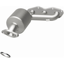 Load image into Gallery viewer, MagnaFlow Exhaust Products 52580 OEM Grade Manifold Catalytic Converter for Select Toyota Avalon, Toyota Venza